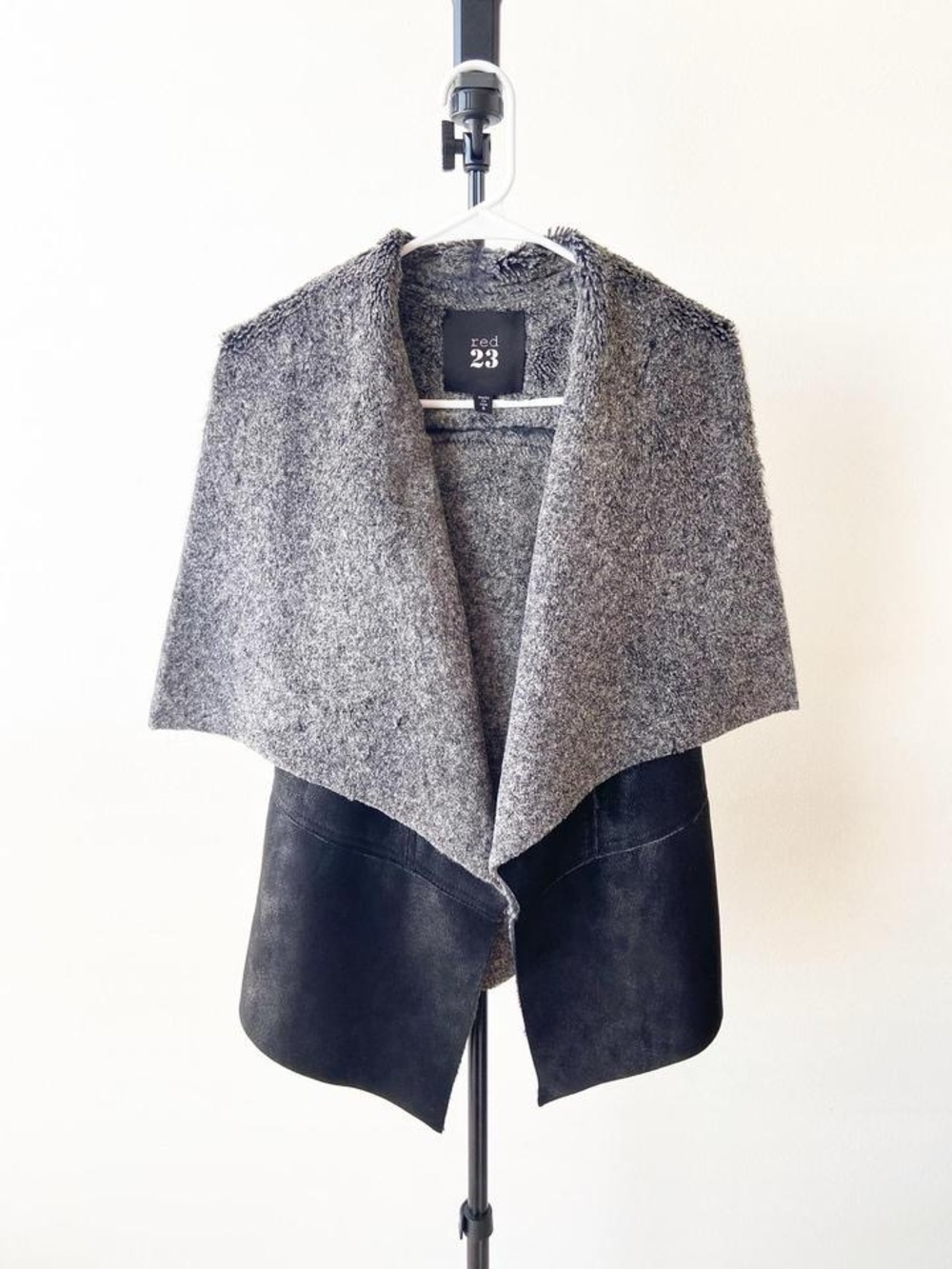 Red 23 Gray Draped Vest Shawl Size S